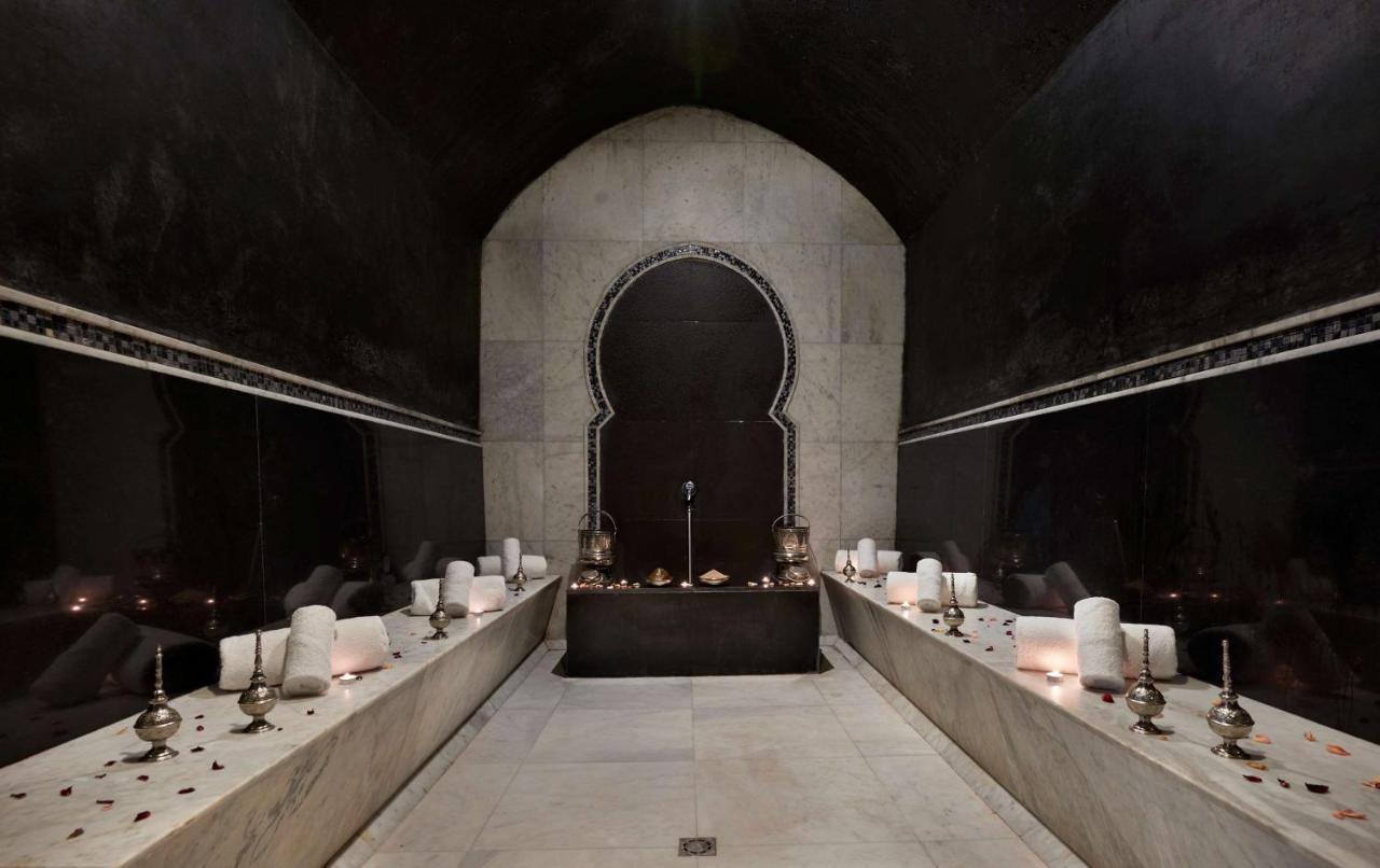Hyatt Place Taghazout Bay エクステリア 写真 The hammam at the Four Seasons Hotel, Marrakech