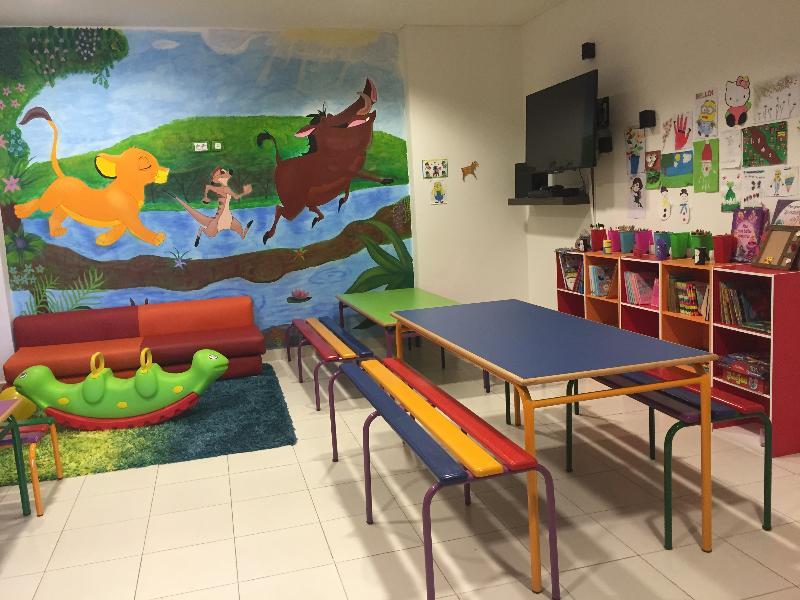 Hyatt Place Taghazout Bay エクステリア 写真 The waiting room at the Children's Hospital of Saint-Pierre